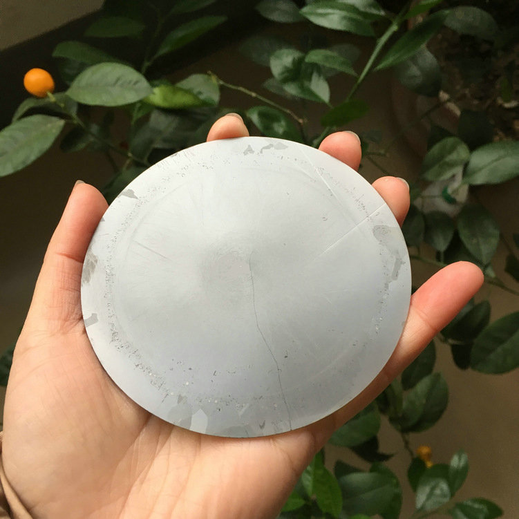 加工實例:泰州晨虹CHSX5620-XW數控金剛石線雙絲筒機床切割直徑100mm碳化硅效果